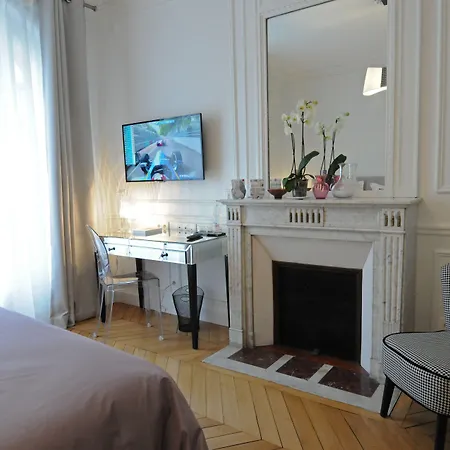 Relais12Bis Bed & Breakfast By Eiffel Tower-2
